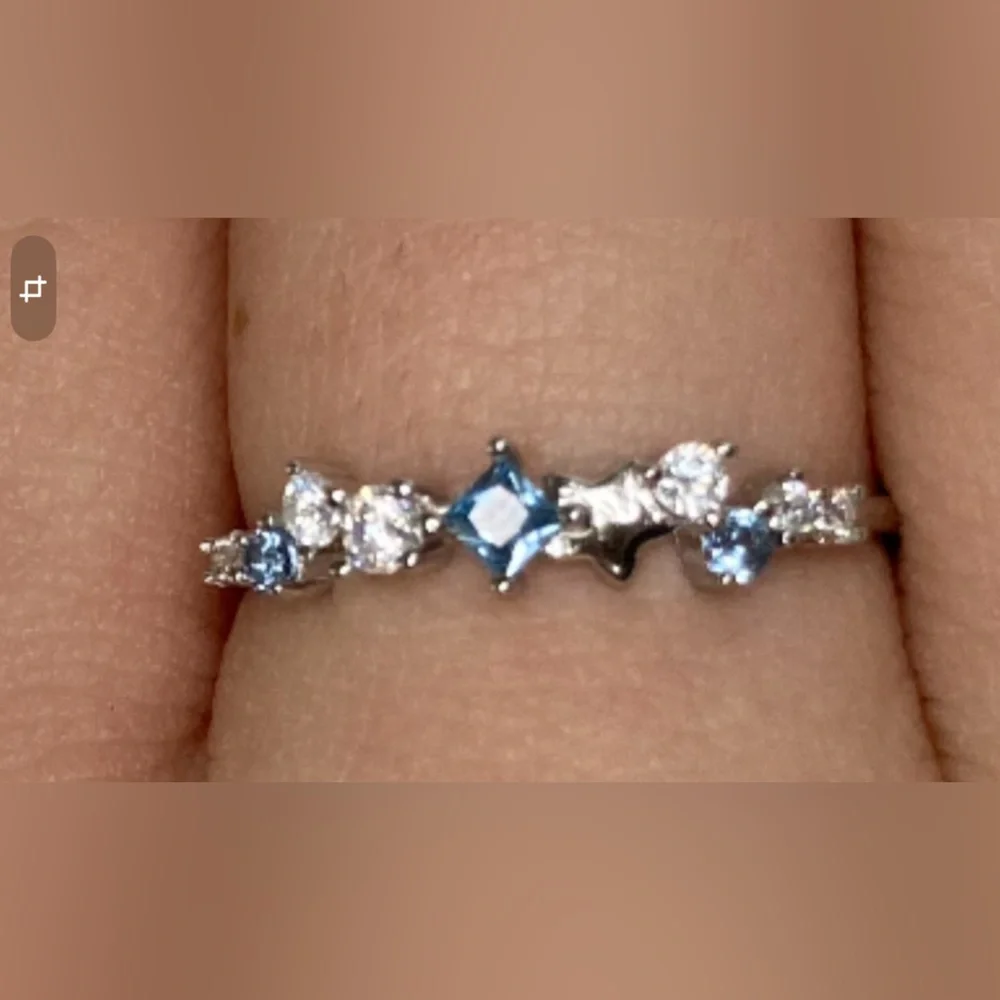 Antian Accessories™ 925 Sterling Silver Star & Blue CZ Ring - Size 8